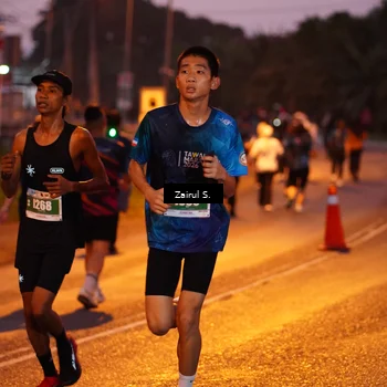 Runner Photo 4416539