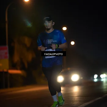 Runner Photo 4416575