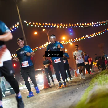 Runner Photo 4416615
