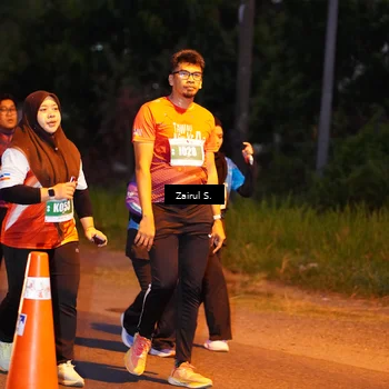 Runner Photo 4416632