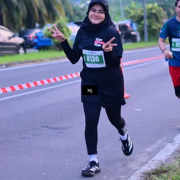 Runner Photo 4416647