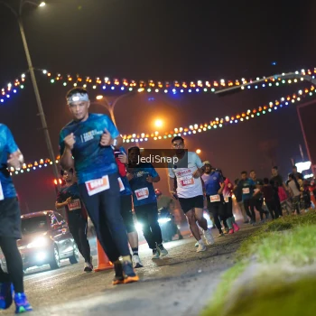 Runner Photo 4416659