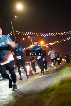 Runner Photo 4416660
