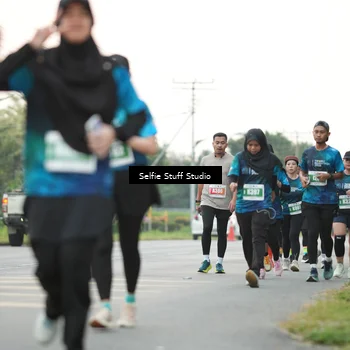 Runner Photo 4416675