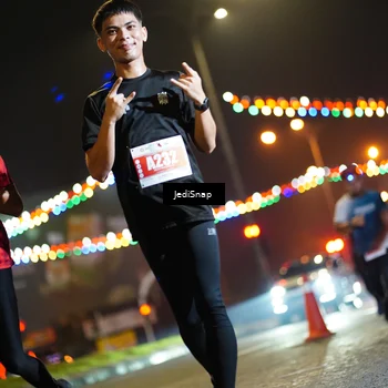 Runner Photo 4416689