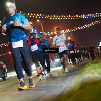Runner Photo 4416693