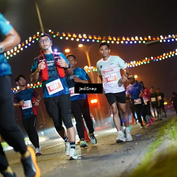 Runner Photo 4416714