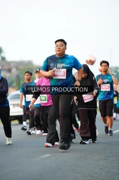 Runner Photo 4416718