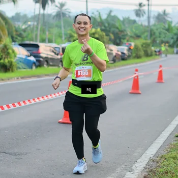 Runner Photo 4416726