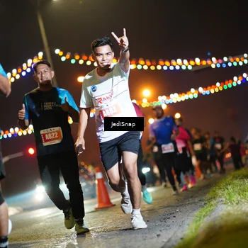Runner Photo 4416759