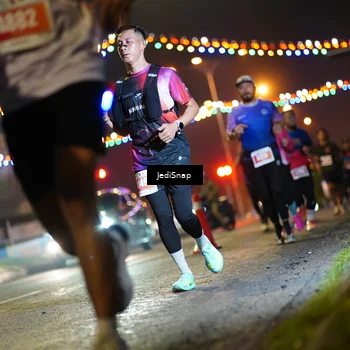Runner Photo 4416814