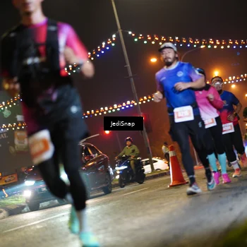 Runner Photo 4416838