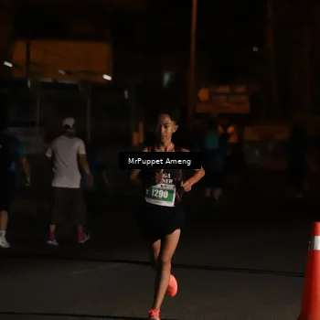 Runner Photo 4416877