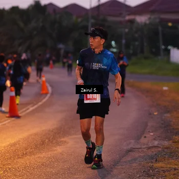 Runner Photo 4416924