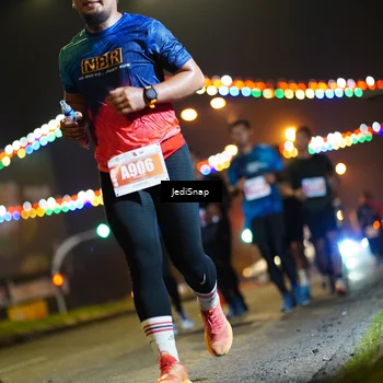 Runner Photo 4416930