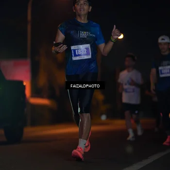 Runner Photo 4416992