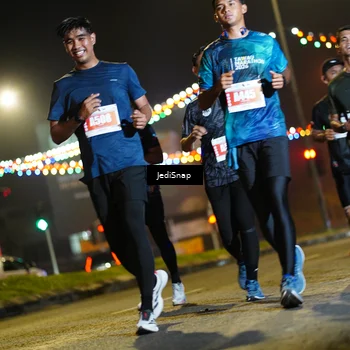 Runner Photo 4416997