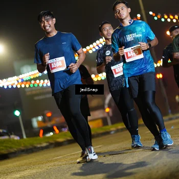 Runner Photo 4417002