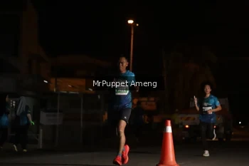 Runner Photo 4417009