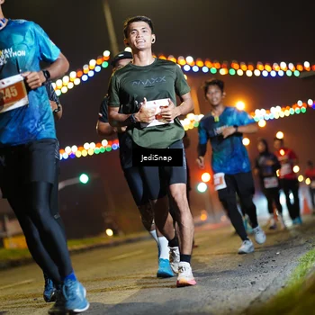 Runner Photo 4417018