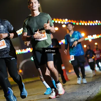 Runner Photo 4417034