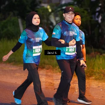 Runner Photo 4417035