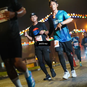 Runner Photo 4417064