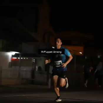 Runner Photo 4417067