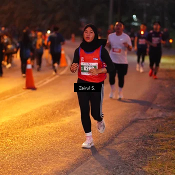 Runner Photo 4417079