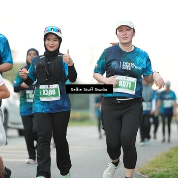 Runner Photo 4417096