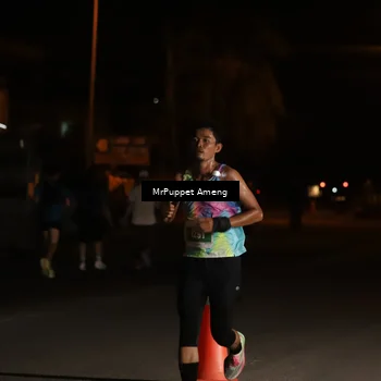 Runner Photo 4417111