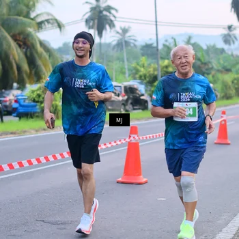 Runner Photo 4417138