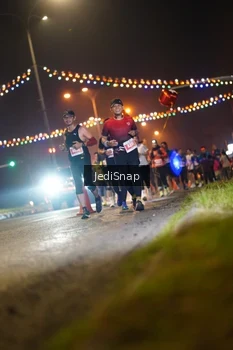 Runner Photo 4417191