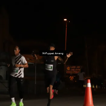 Runner Photo 4417207