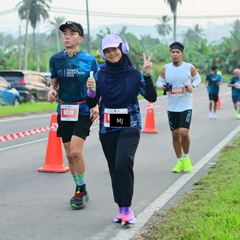 Runner Photo 4417219