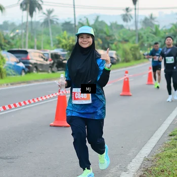Runner Photo 4417273