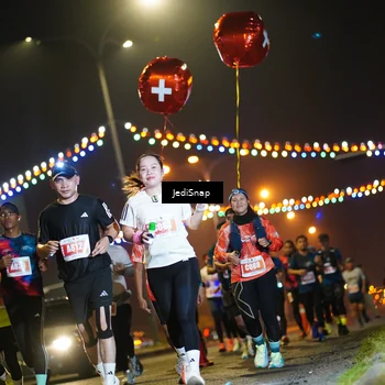 Runner Photo 4417329
