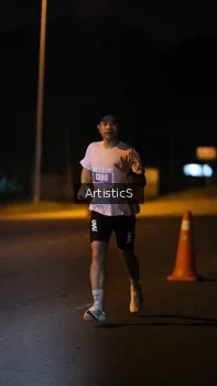 Runner Photo 4417330