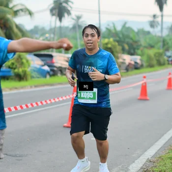 Runner Photo 4417339