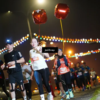 Runner Photo 4417351