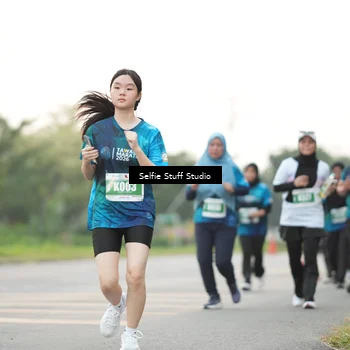 Runner Photo 4417377