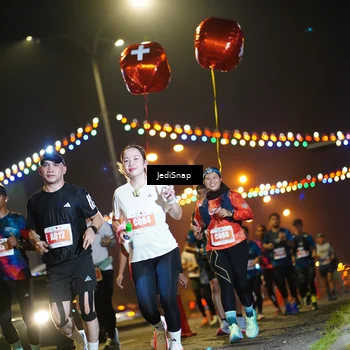 Runner Photo 4417389