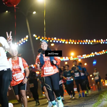 Runner Photo 4417399