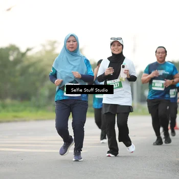 Runner Photo 4417402