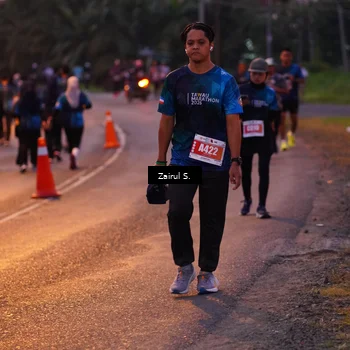 Runner Photo 4417423
