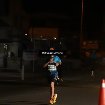 Runner Photo 4417446