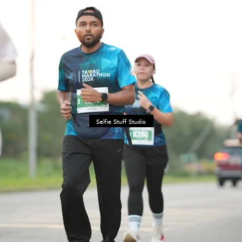 Runner Photo 4417473