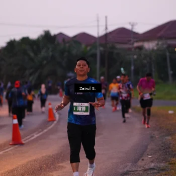Runner Photo 4417474