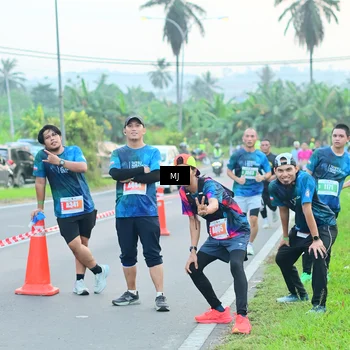 Runner Photo 4417484