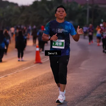 Runner Photo 4417501